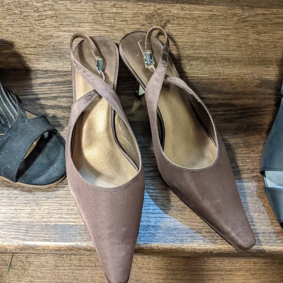 3 pairs of size 9 women sandals - all new ! - Picture 3 of 5